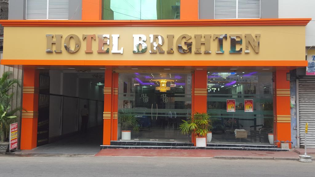 Brighten Hotel Colombo Exterior photo