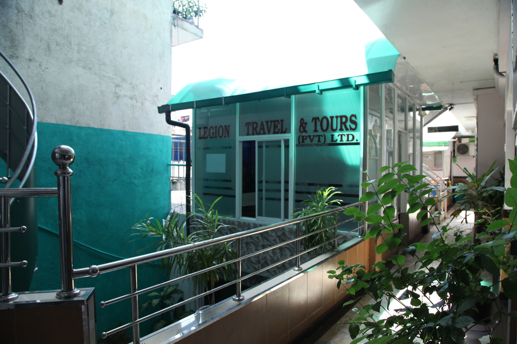 Brighten Hotel Colombo Exterior photo